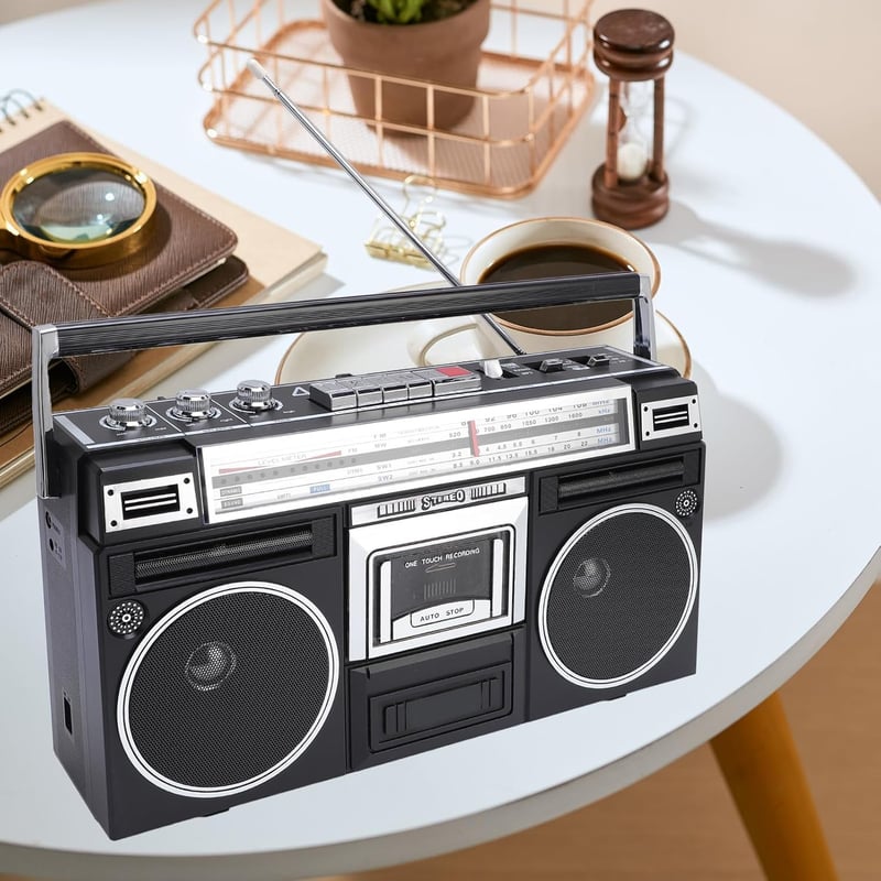 Tragbarer Kassettenspieler mit Bluetooth und MP3-Konverter