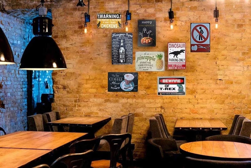 Owner Parking Only Metall-Schild - Humorvolle Deko unter 10 Dollar (30 x 40 cm)