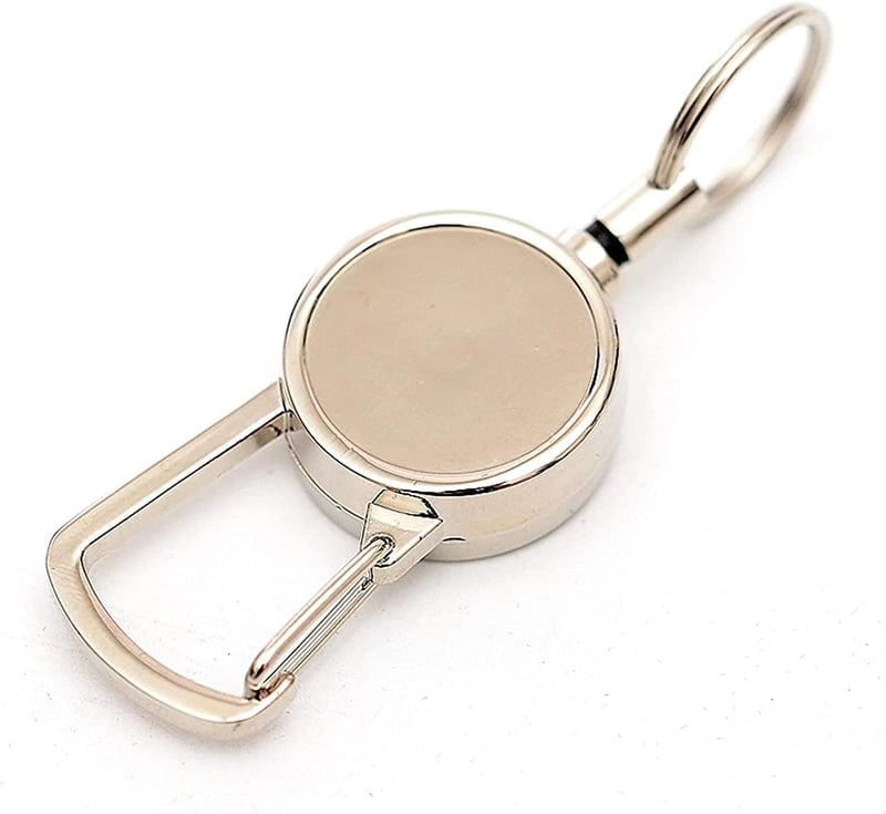 Ausweisjojo mit Metallkartenhalter und Schlaufenclip