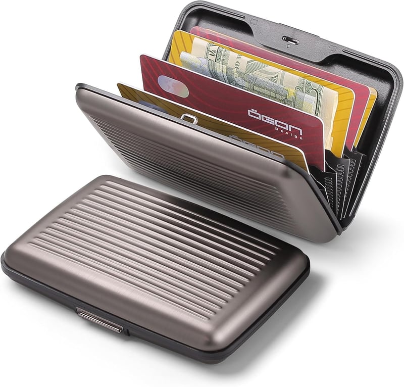 Aluminium Kartenetui mit RFID-Schutz und Metallverschluss