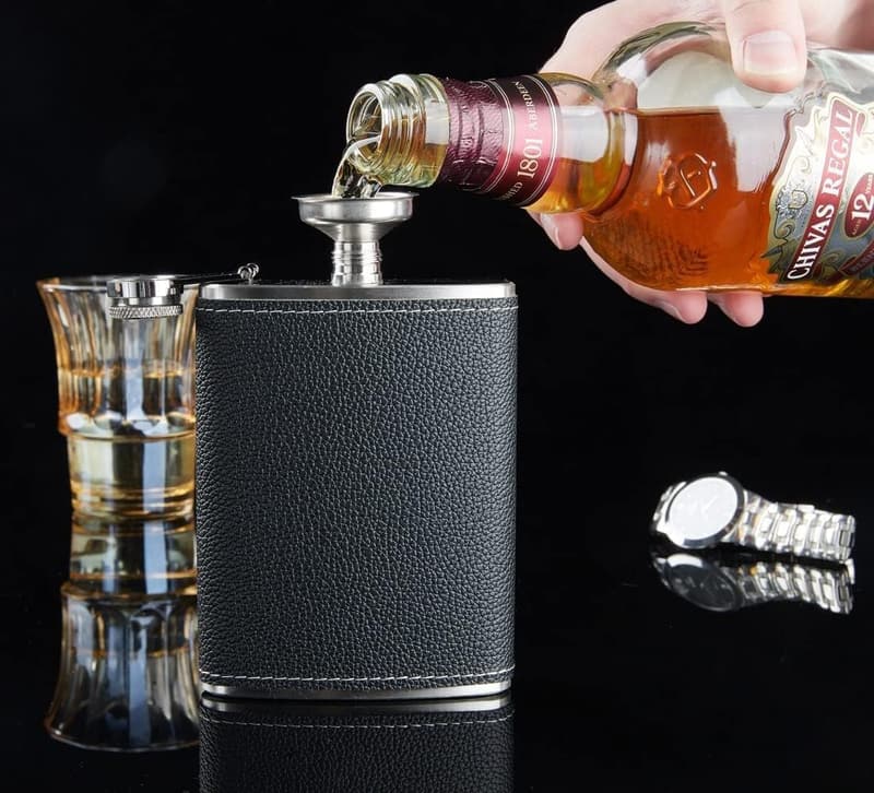 Flachmann-Set mit 2 Schnapsgläsern und Trichter, 8oz, ideal für Whisky und Parties