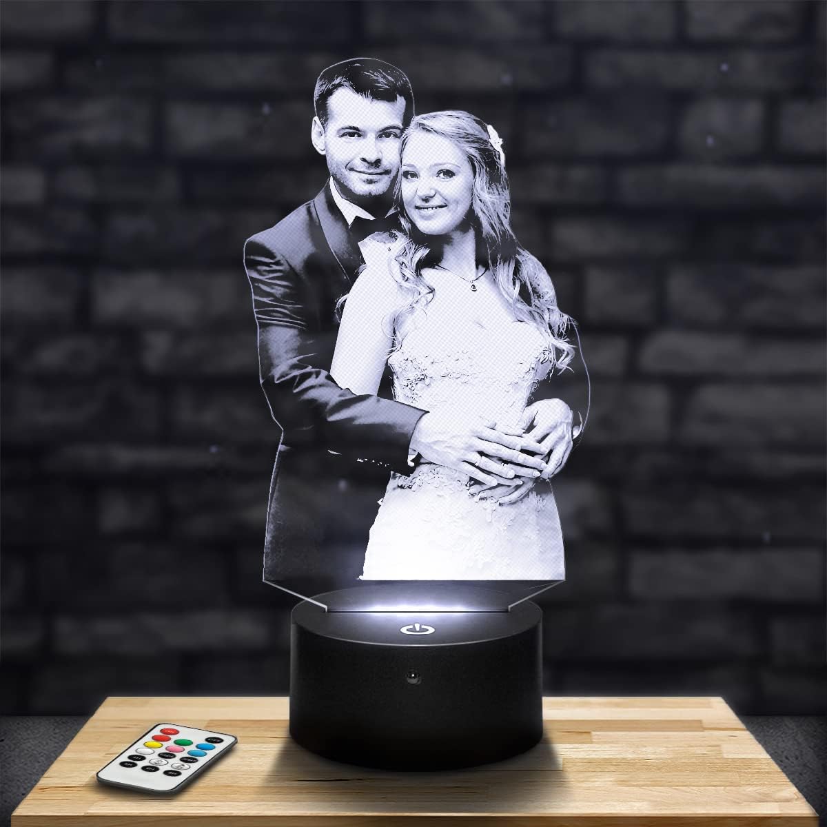 Personalisierte 3D Fotolampe mit Lasergravur – Geburtstagsgeschenk für Paare