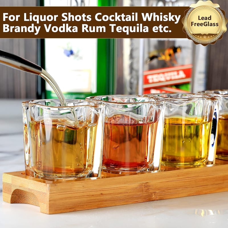 Schnapsgläser-Set mit 6 Haltern und Servierbrett für Whisky & Likör