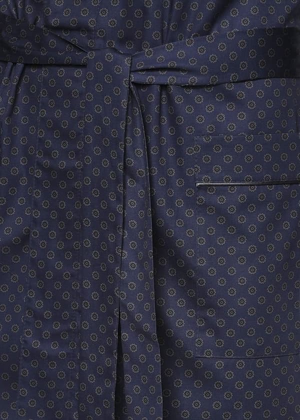Eleganter Herren Morgenmantel aus 100% Baumwolle