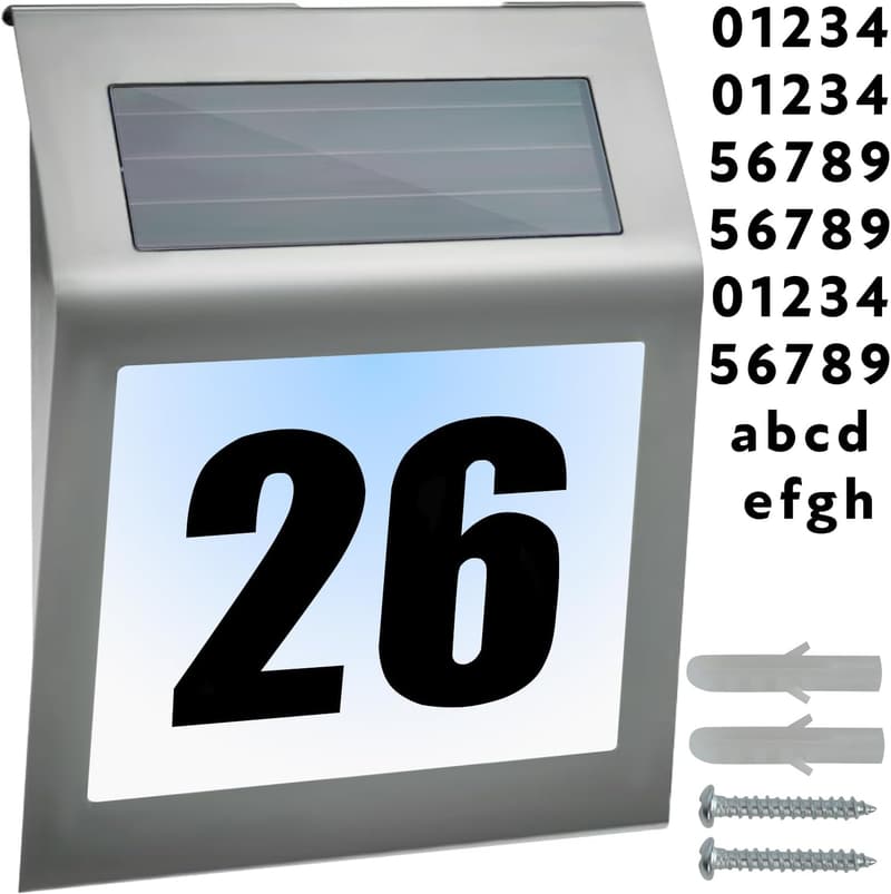 Personalisierbare Solar-Hausnummer mit Dimmensor für außen, silber