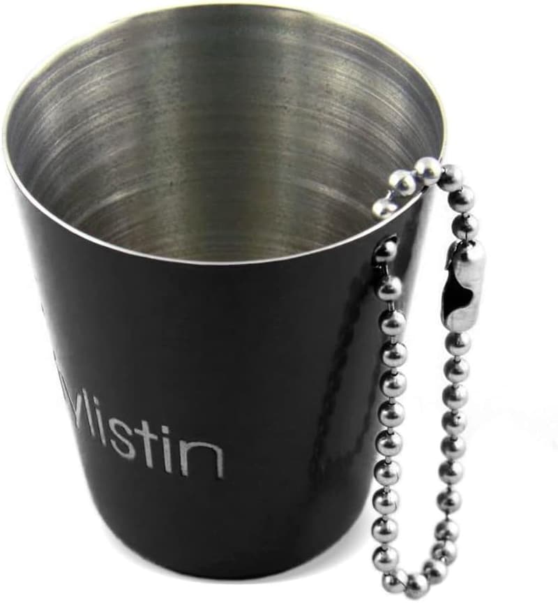 Personalisierbarer Edelstahl-Schnapsbecher mit Namen – JGA Gift (Schwarz)