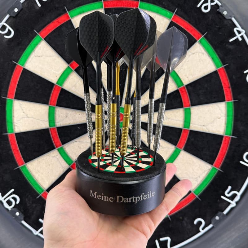 Personalisierter Dartpfeilhalter mit Gravur für 12 Dartpfeile