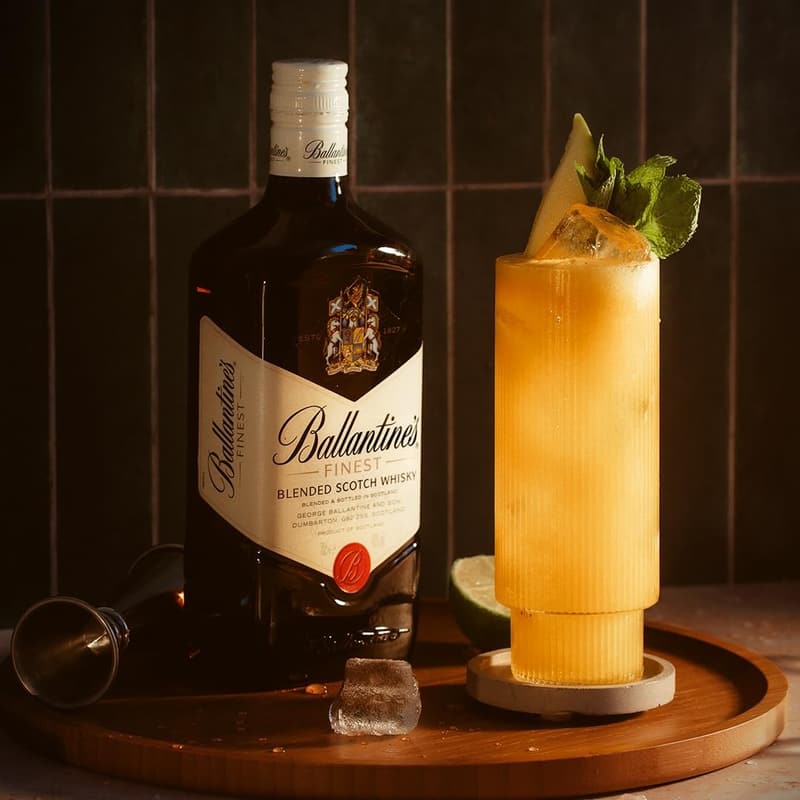 Ballantine's Finest Blended Scotch Whisky, milder 1 L Blend mit frischem Abgang