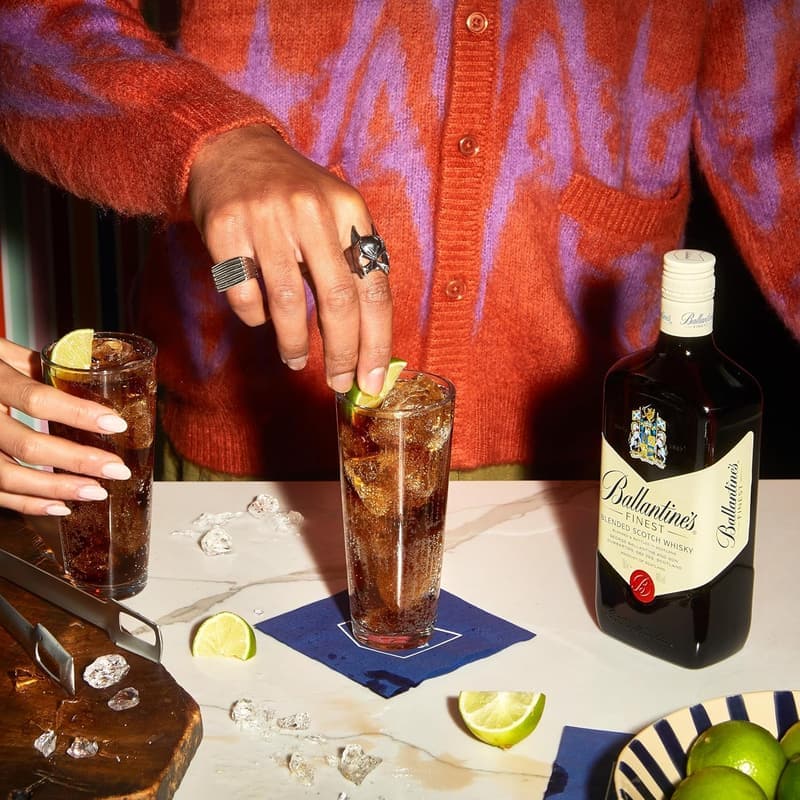 Ballantine's Finest Blended Scotch Whisky, milder 1 L Blend mit frischem Abgang