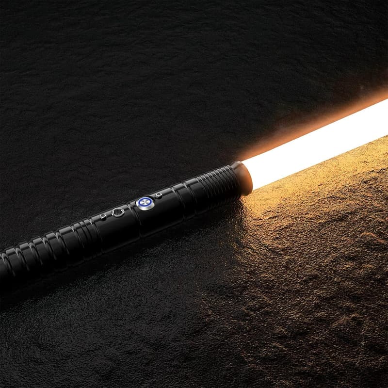 RGB Lichtschwert mit Metall-Hilt und Soundeffekt für Kinder