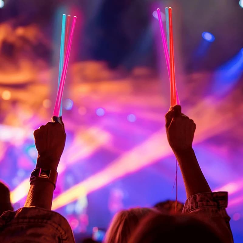 Leuchtende LED Essstäbchen mit 9 Farbmodi für Sushi-Partys
