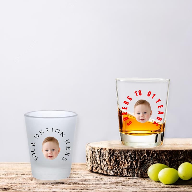 Personalisierte Schnapsgläser mit Foto - Geschenk für Whiskey-Liebhaber