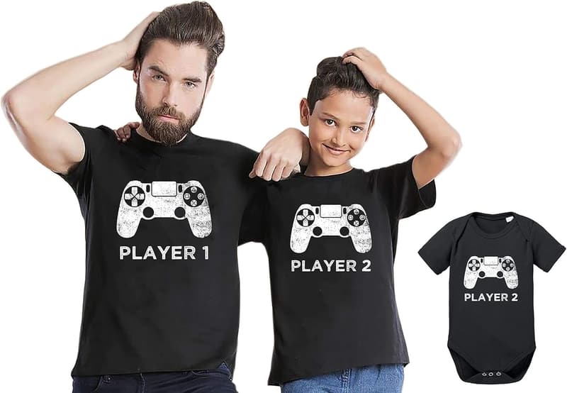 Partnerlook T-Shirts für Papa und Sohn - Spieler 1 & 2