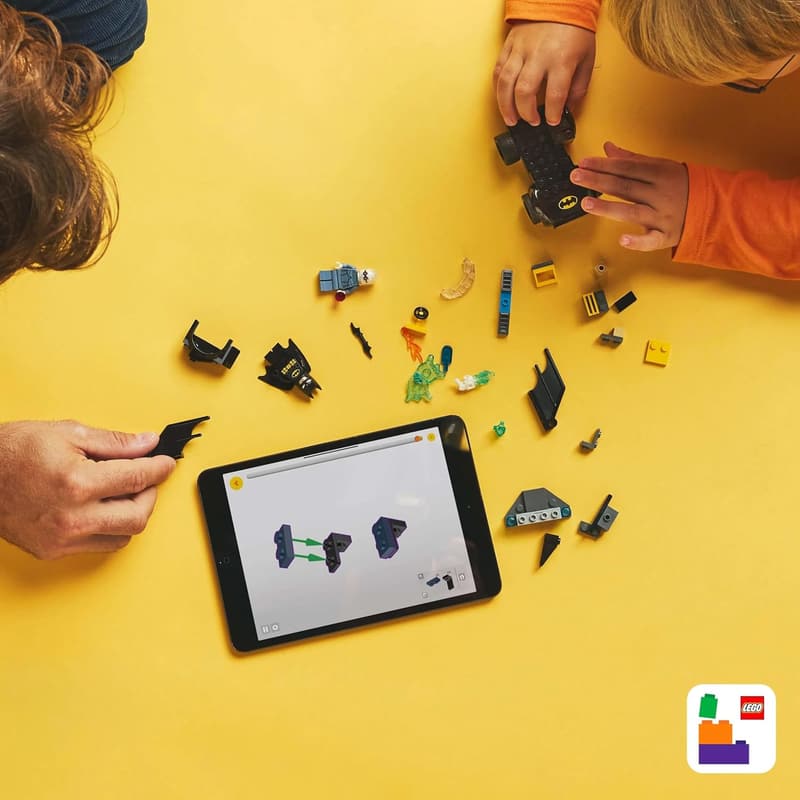 LEGO DC Batman: Batmobil gegen Mr. Freeze mit Eisshooter - Spielzeug für Kinder ab 4 Jahren