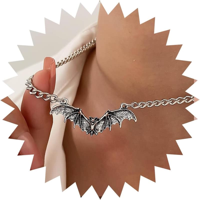 Schwarze Gothic Fledermaus-Halskette für Frauen mit Vintage-Anhänger