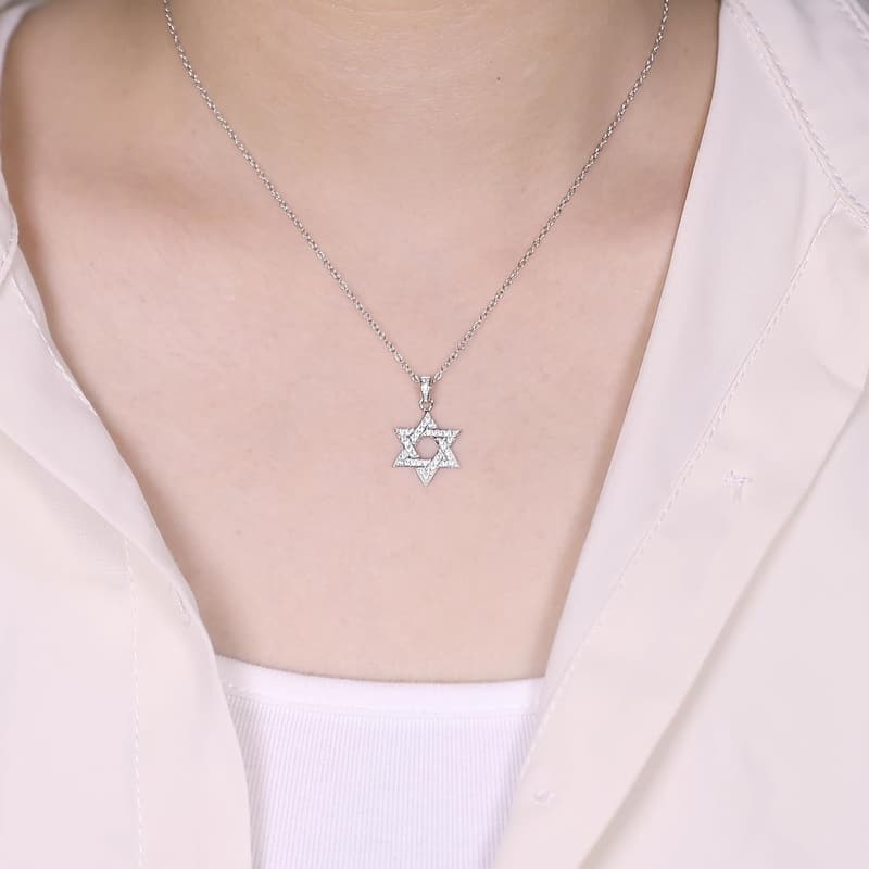 Hanukkah Halskette mit Davidstern aus vergoldetem .925 Silber und Zirkonia für Frauen und Mädchen