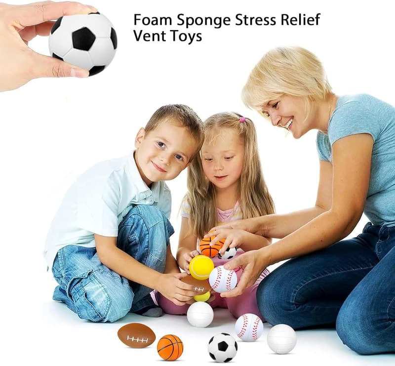 Mini Antistressbälle Set - 14 Stück für Kinder, Fußball, Basketball & mehr