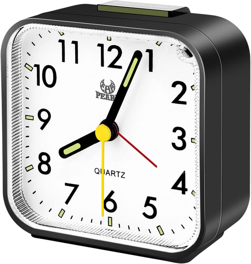 Leiser Analogwecker mit Alarm und Nachtlicht – batteriebetrieben, schwarz