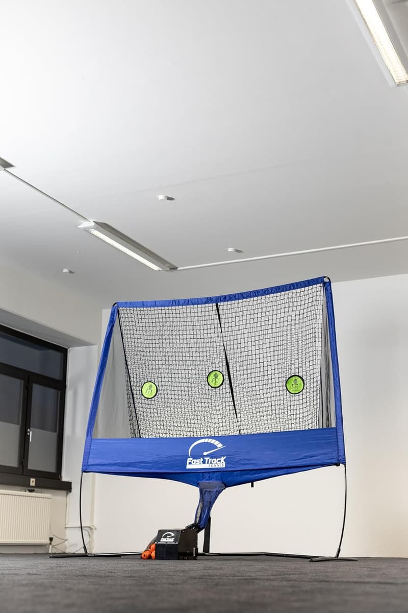 Tennisballmaschine für effizitives Training