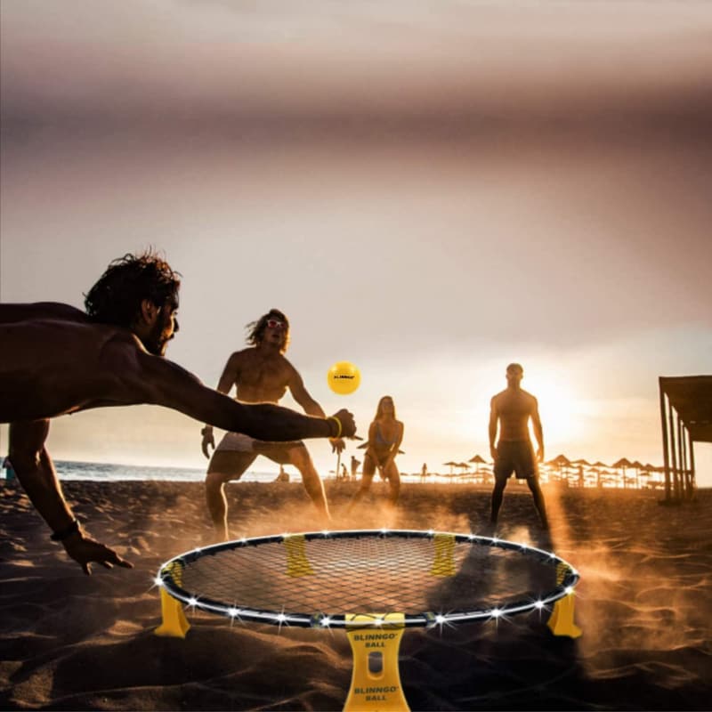 Mookis Roundnet Spielset für Outdoor-Teamspiele mit 3 Bällen und Zubehör