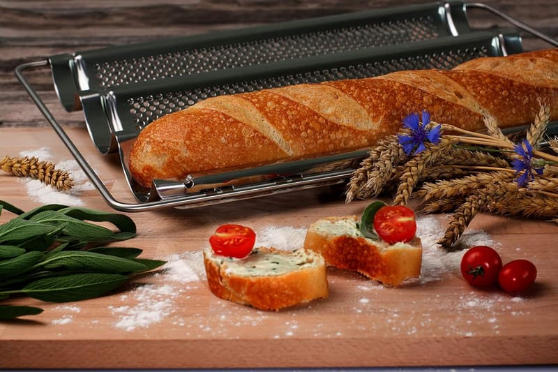 Edelstahl Baguette-Backblech mit ausziehbaren Bügeln - 33 x 43 x 4 cm