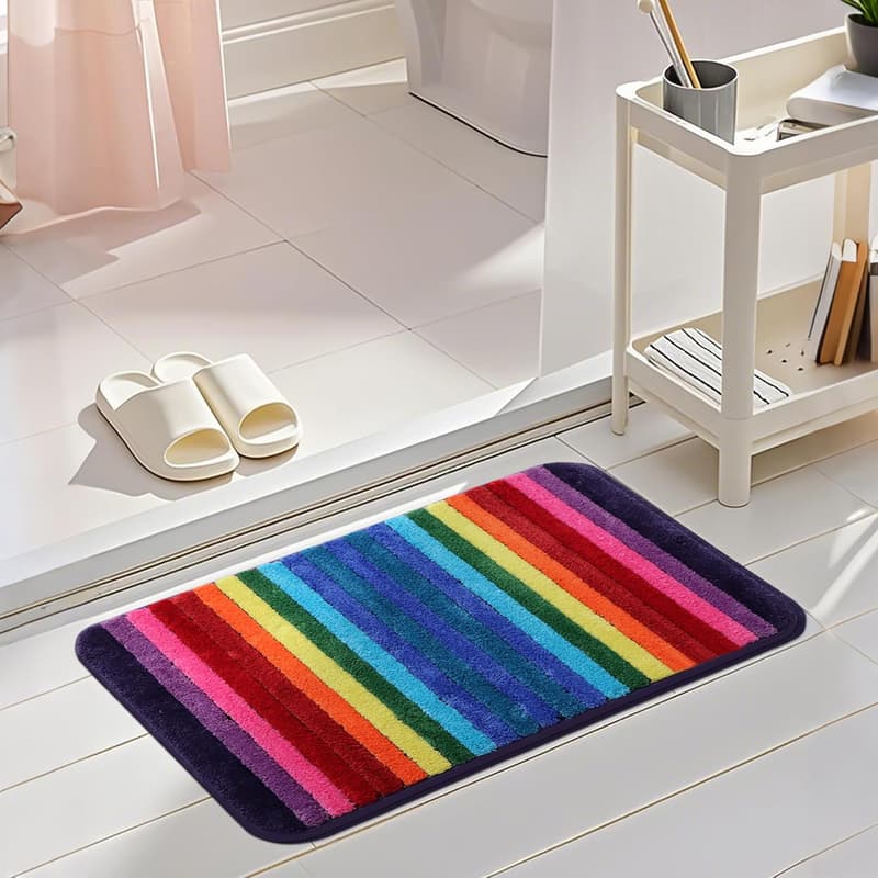 Bunte Mikrofaser-Badematte mit rutschfester Unterseite, 50,8 x 81,3 cm