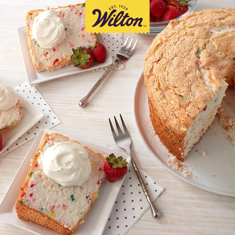 Wilton Kranz-Backform für Engelshaarkuchen, 25,4 cm, Grau