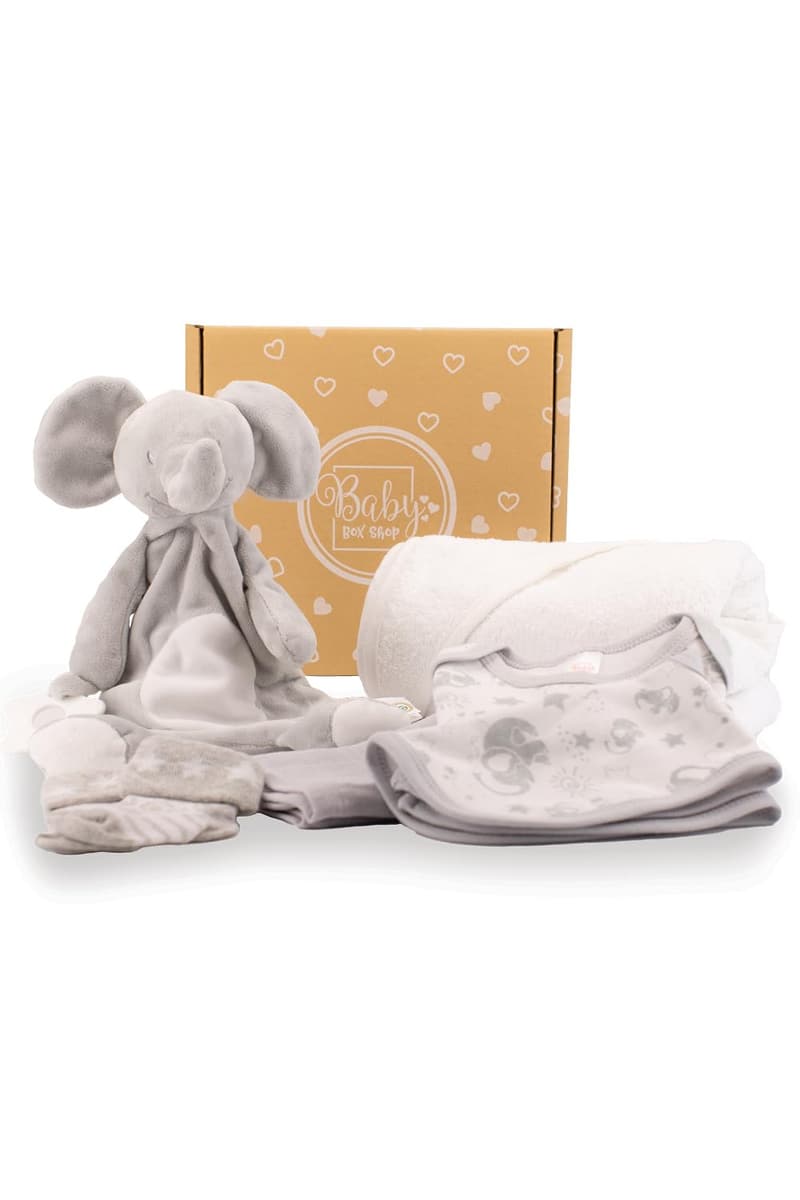 Babybox mit 6 Essentials - Unisex Geschenkset für Baby und Taufe