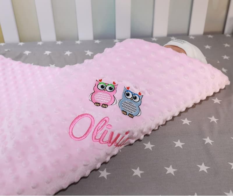 Personalisierte Babydecke 75x100 cm aus Baumwolle mit Motiv Sterne
