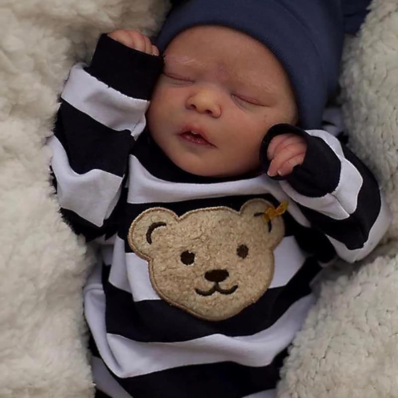 Lebensechte 18 Zoll Reborn Babypuppe aus Silikon für Jungen