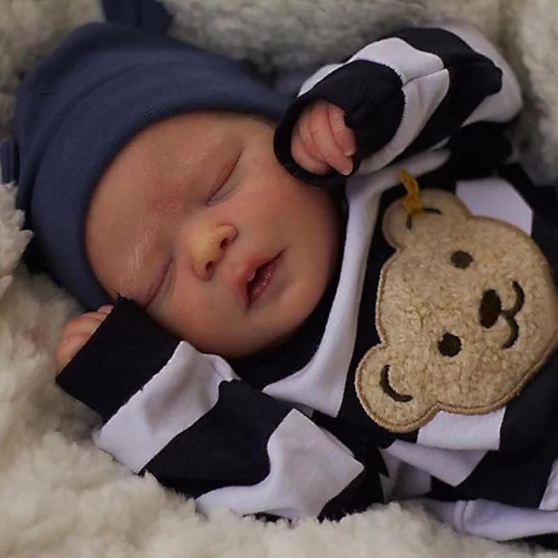 Lebensechte 18 Zoll Reborn Babypuppe aus Silikon für Jungen