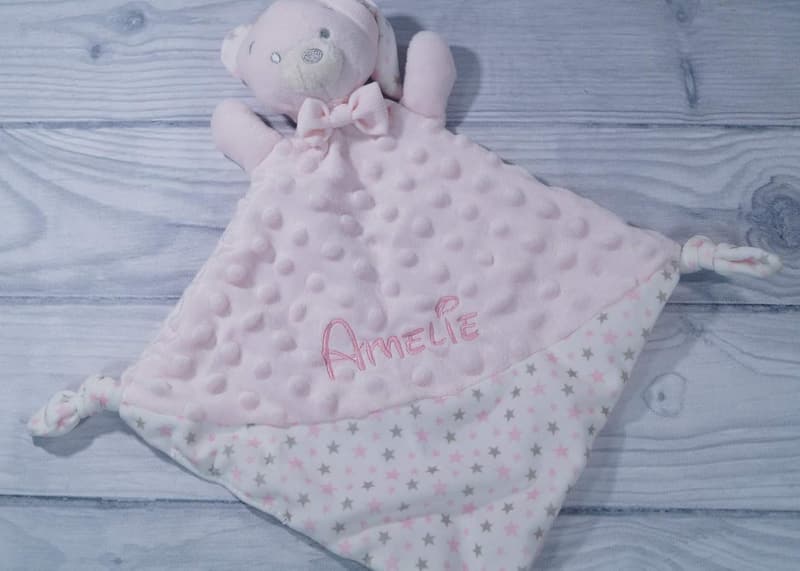 Personalisierbares Schmusetuch mit Namen und Geburtsdatum für Babys