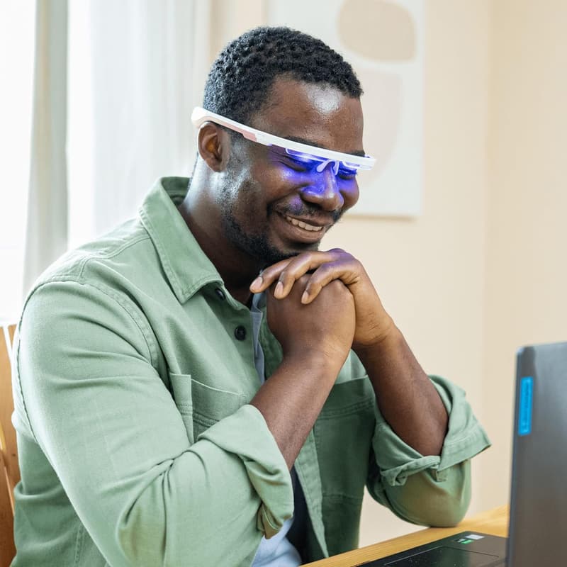 Rosenquarz Lichttherapiebrille für bessere Schlafqualität und Stimmung