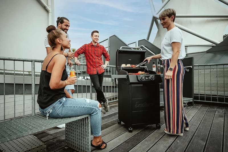Enders eCRAVE 2 Elektrogrill mit Gussrost und Reinigungssystem