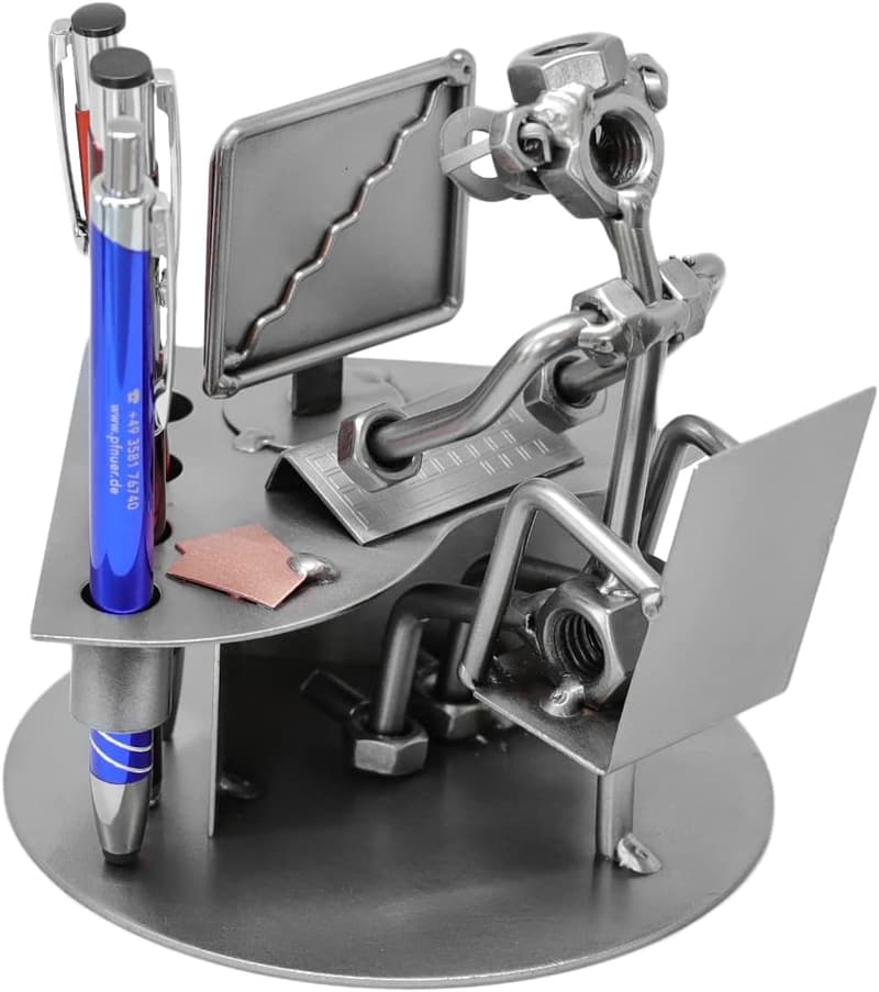 Handgefertigtes Schraubenmännchen für PC-Freaks – originelles Geschenk