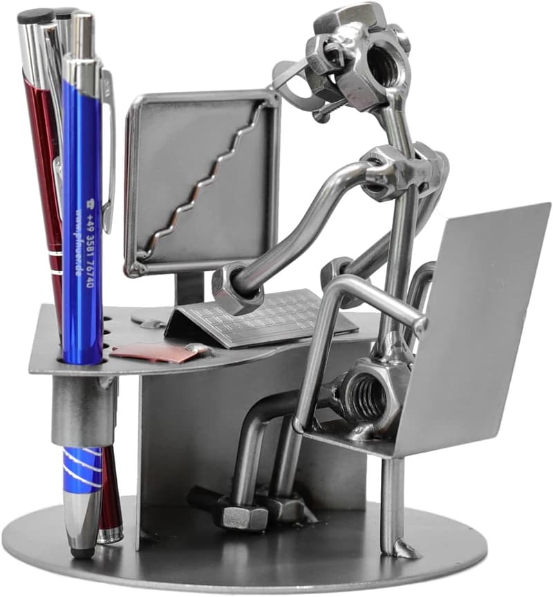 Handgefertigtes Schraubenmännchen für PC-Freaks – originelles Geschenk