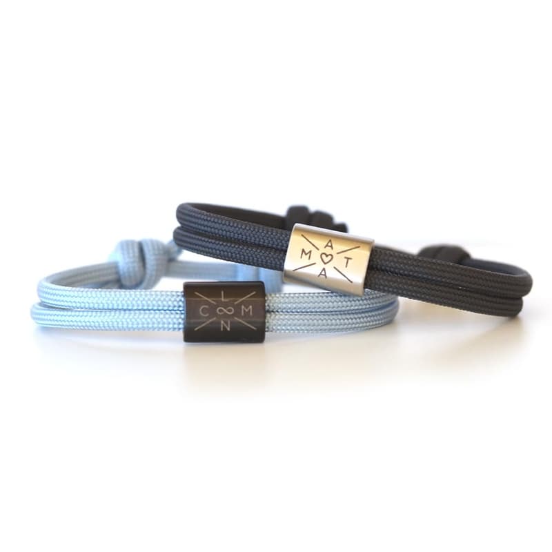 Personalisierbares Segeltau Armband mit graviertem Edelstahl Charm