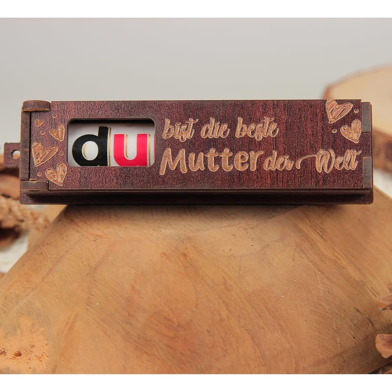 Geschenkbox für Mama mit Gravur und duplo Schokolade - Herz Holz Box
