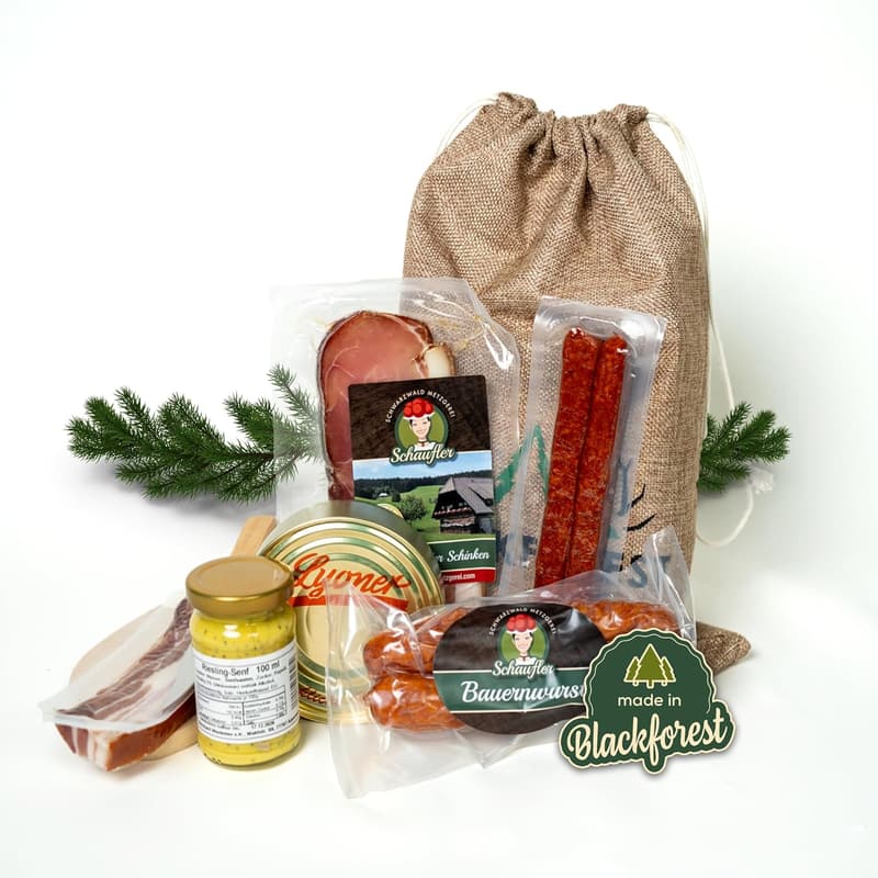 Rustikales Vesperbrett im Jutesäckchen - 8-teiliges Geschenkkorbset