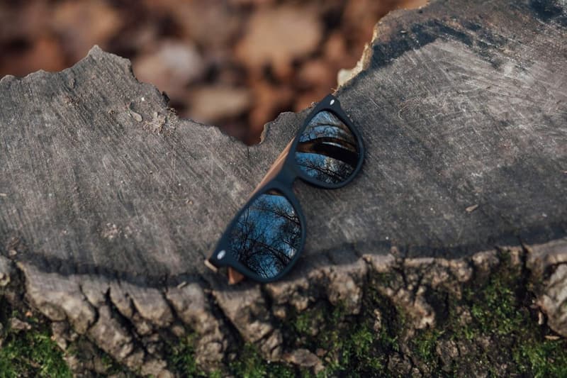 Polarisierte Holzwurm Sonnenbrille aus Walnuss mit UV400-Schutz