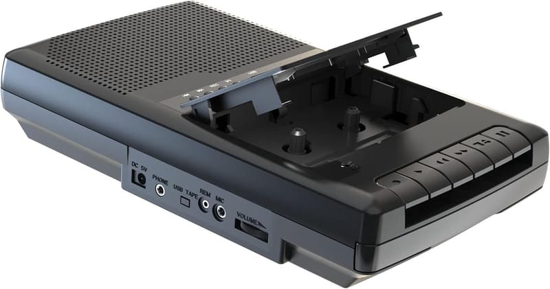 Portabler Kassettenspieler mit USB-Digitalisierung und Mikrofon
