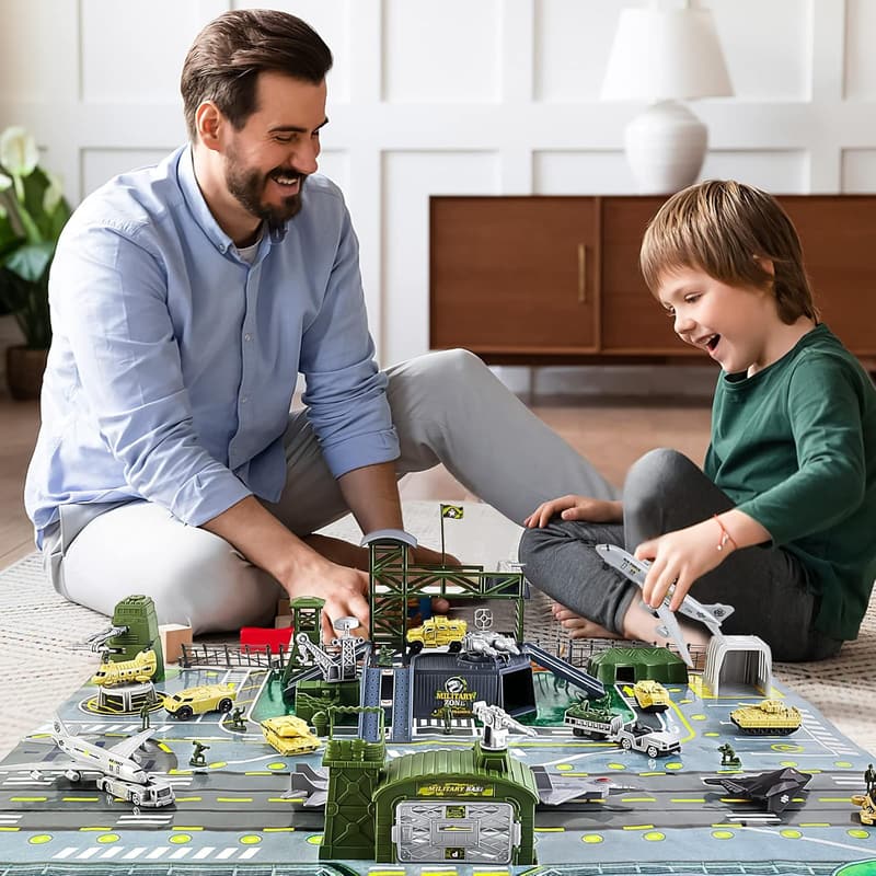 Militär Basis Spielzeug Set mit Fahrzeug und Zubehör für Kinder ab 3 Έτη