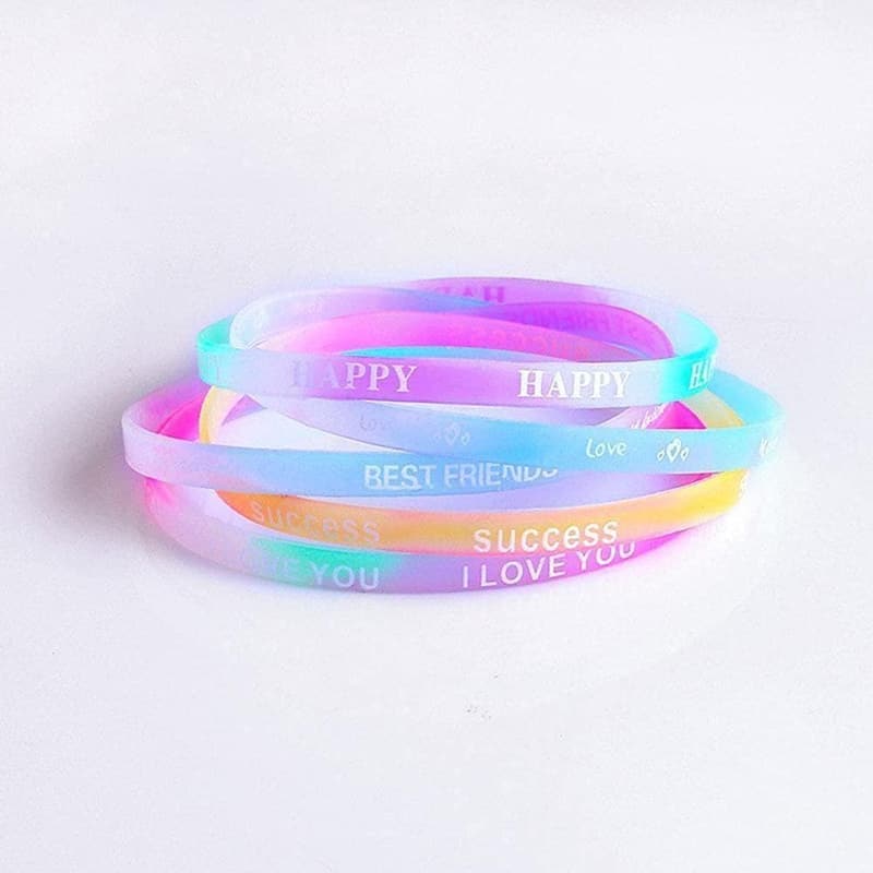 Modische Sport-Armbänder aus Silikon in Bonbonfarben mit Buchstaben