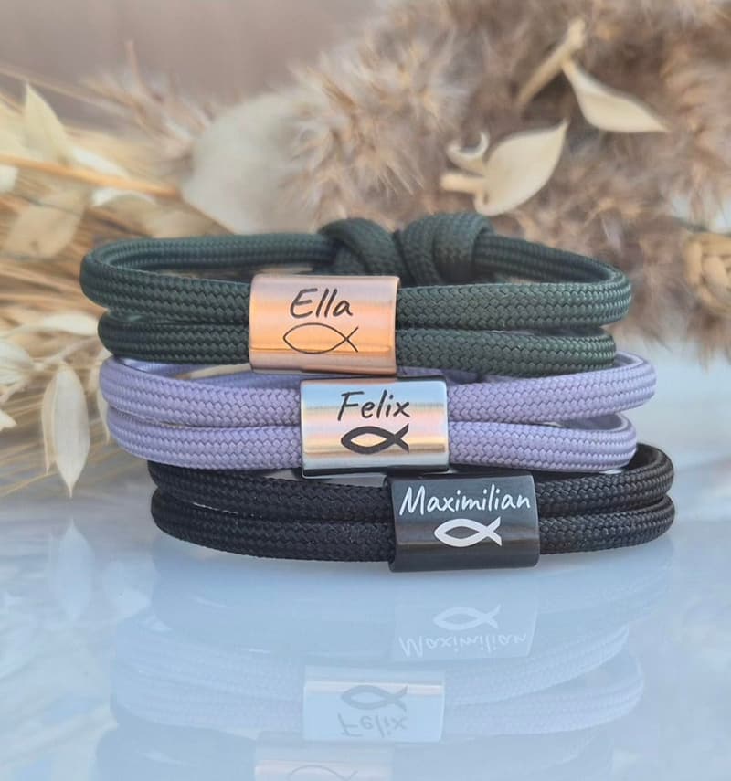 Personalisierte Gravur-Armbänder mit Namen für Taufe und Kommunion