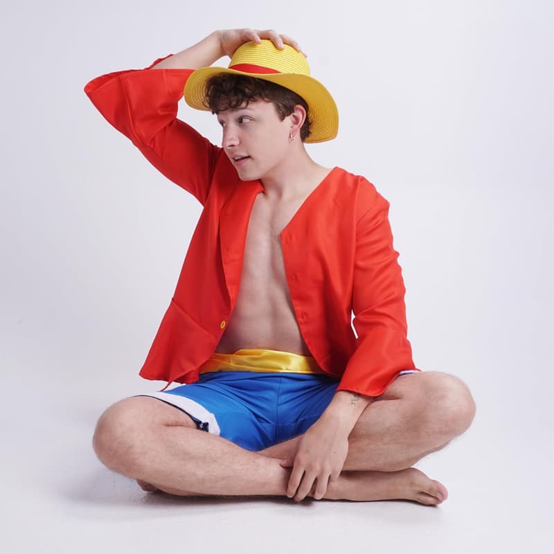 Monkey D. Ruffy Cosplay Kostüm mit Hemd, Hose und Hut – Größe XL