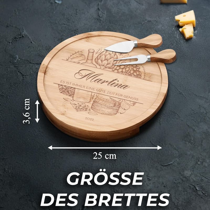 Graviertes Käsebrett mit 4 Käsemessern aus Holz für Frauengeburtstag