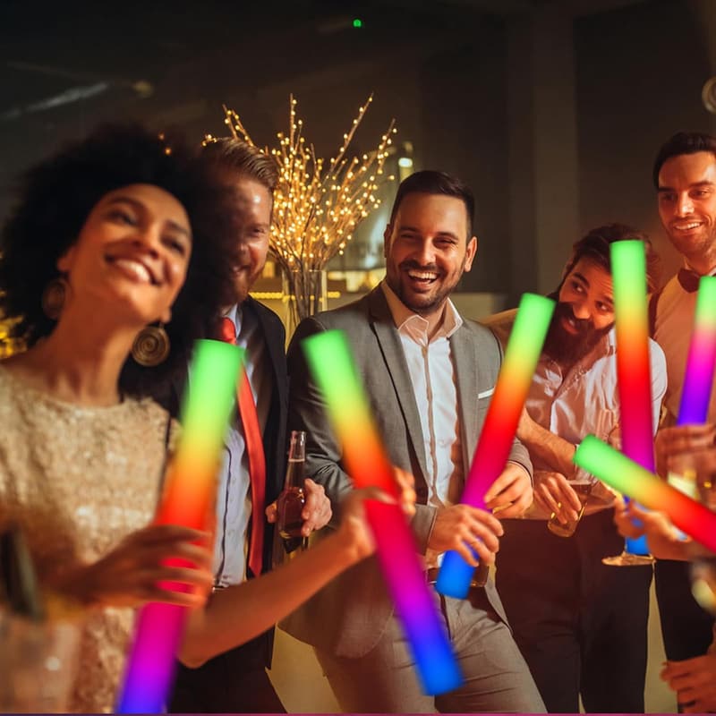 LED Leuchtstäbe Set (102 Teile) für Hochzeiten und Partys, 3 Modi