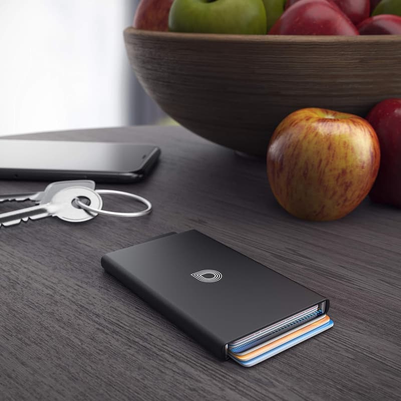 RFID Blocker Kartenetui aus Aluminium für 6 Karten - schwarz