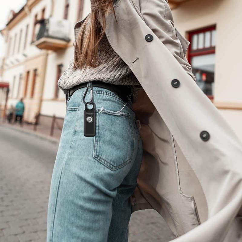 Persönlicher Alarm 130 dB für Frauen – Schlüsselanhänger mit LED-Strobe