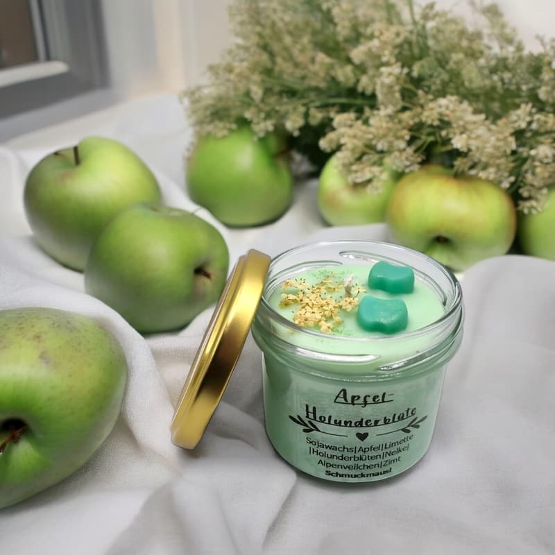 Handgemachte Duftkerze im Glas aus 100% Sojawachs - Apfel Holunderblüte